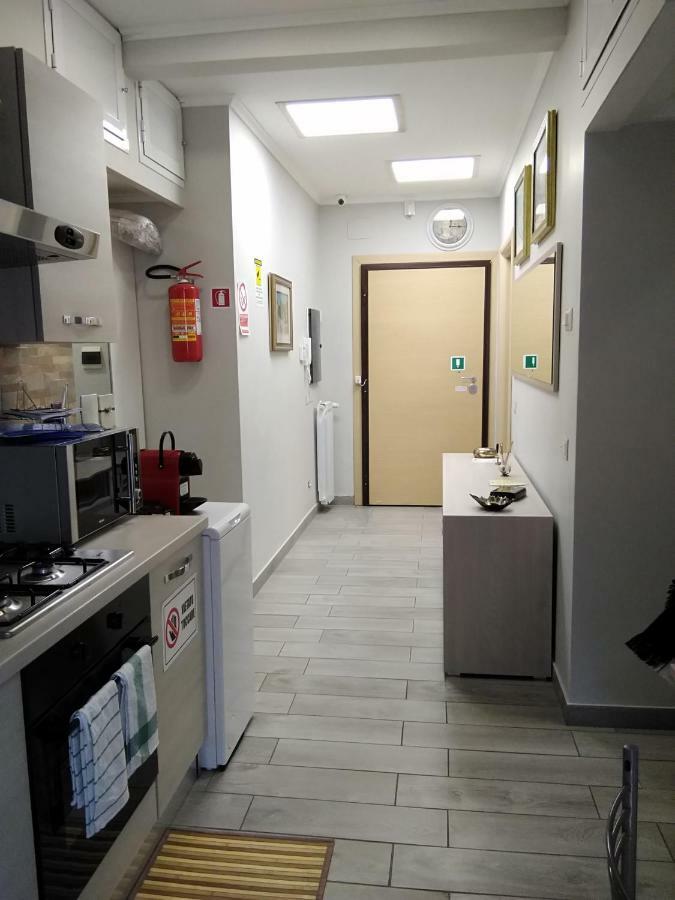 B&B Fratelli Nicoli Ρώμη Εξωτερικό φωτογραφία